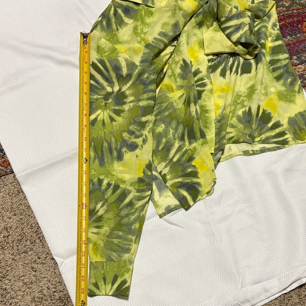 A.Z.I Women's Tie-Dye Button Down Shirt - Picture 13 of 13